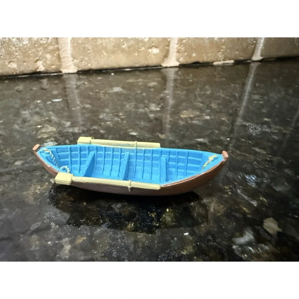 VTG Micro Machines Exploration Lost Treasure Lagoon Playset Skull‎ Island